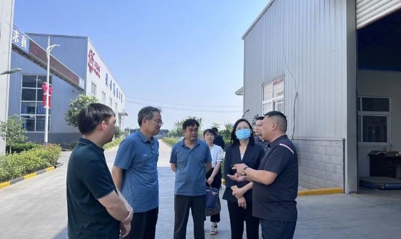 萬人助萬企，實(shí)干開新局！